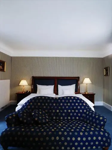 Schloss Neutrauchburg